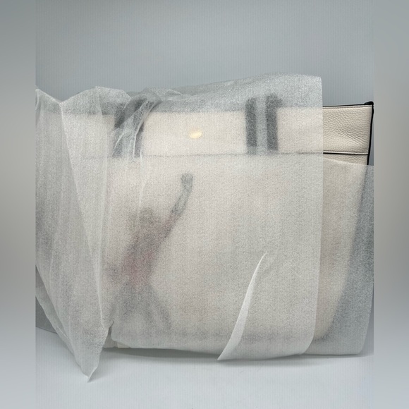 COACH TOTE Marvel Jes Tote Carol Danvers - Picture 4 of 13